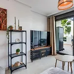Charming 2br L Sunsetgolf Apartment Estepona