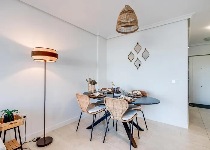 Charming 2br L Sunsetgolf Estepona